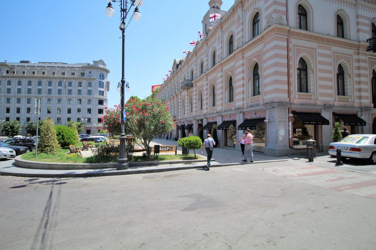 Hotel Loft Tbilisi Bagian luar foto